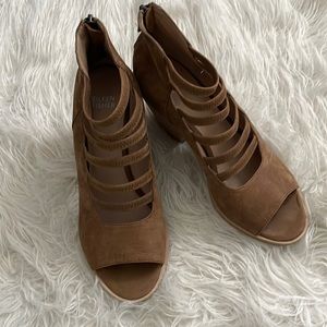 Eileen Fisher heels